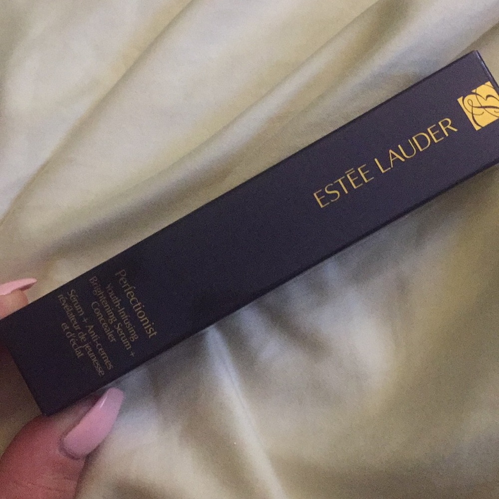 Estée Lauder concealer